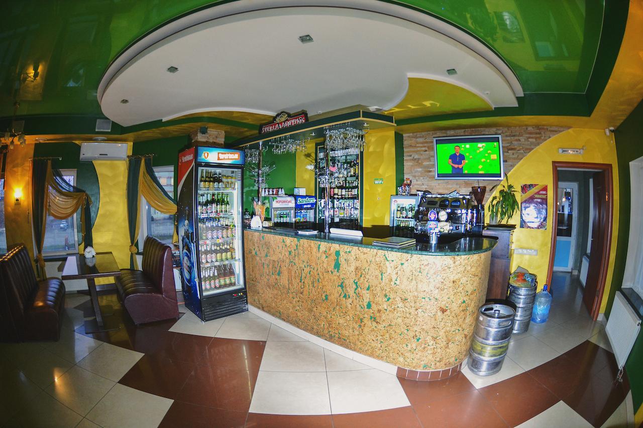 Forsage Hotel Rivne Bagian luar foto