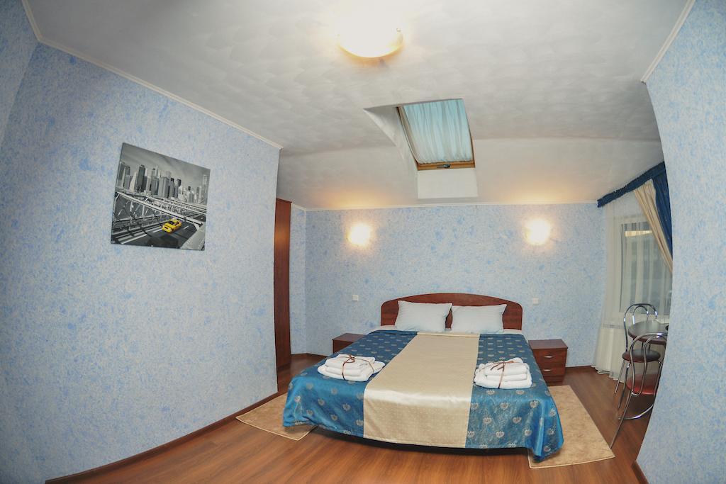 Forsage Hotel Rivne Bagian luar foto