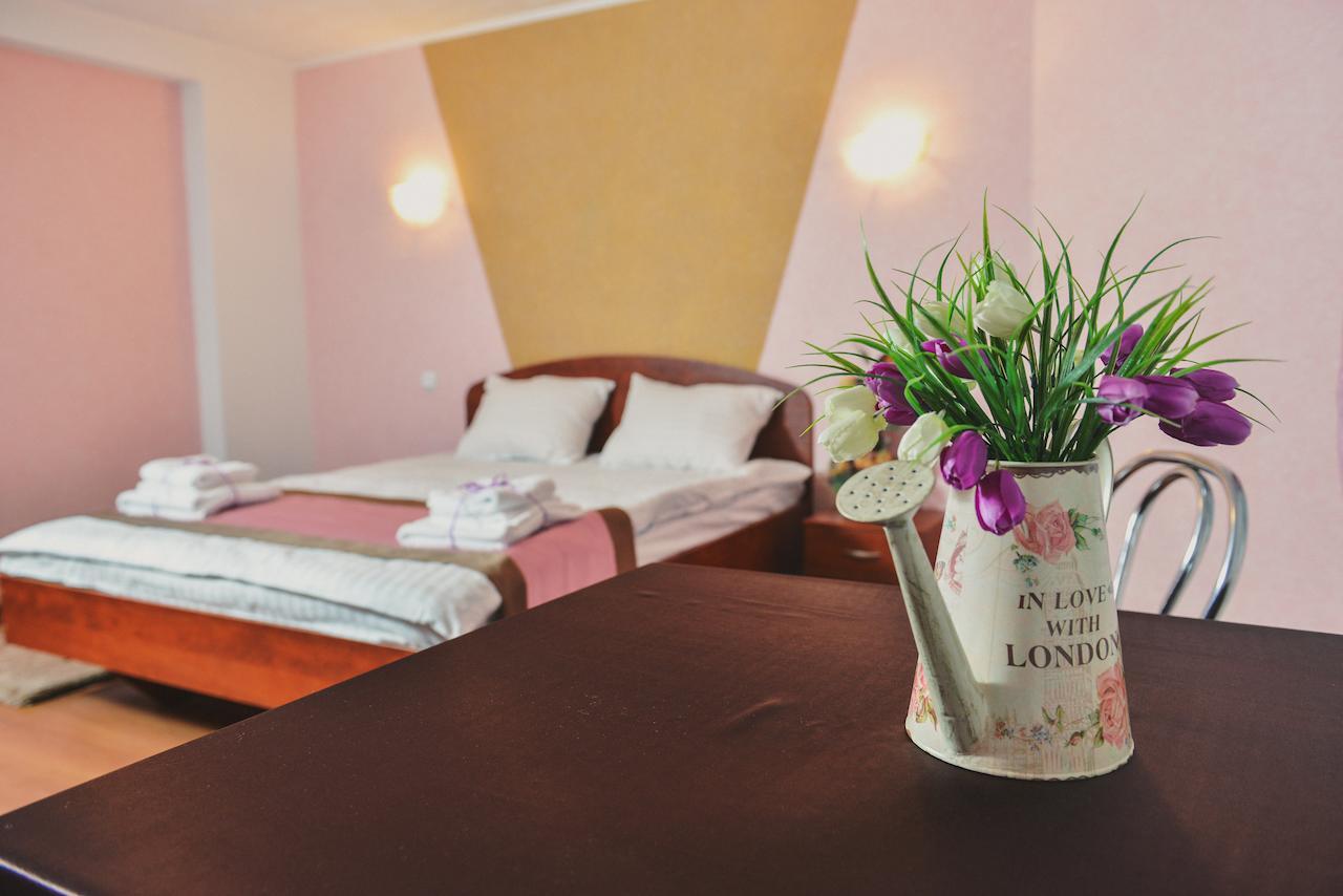 Forsage Hotel Rivne Ruang foto